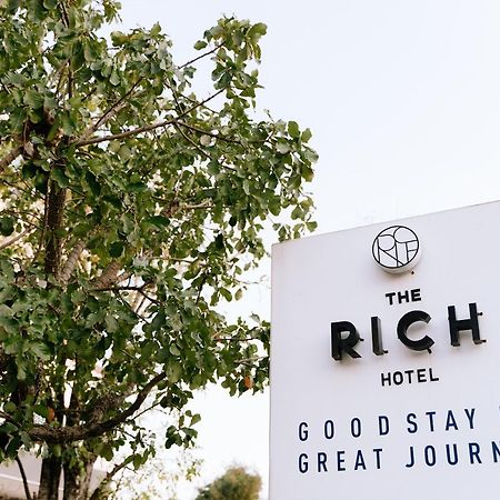 The Rich Hotel Nakhon Ratchasima Extérieur photo